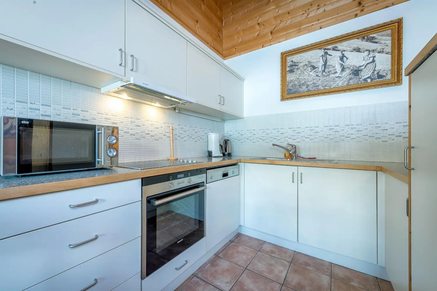 Wohnküche in Top 4 mit Essplatz — Ferienwohnung Appartementhaus Wilder Kaiser