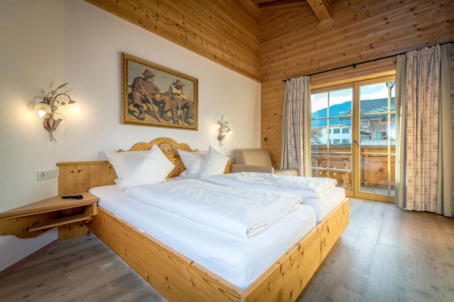 Helles Wohnzimmer in Top 1 — Ferienwohnung im Appartementhaus am Gafalhof Going am Wilden Kaiser