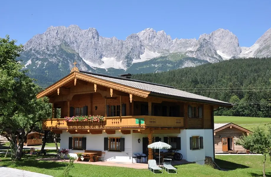 Garten und Balkon am Tirolerhaus — Sommer am Gafalhof Going Tirol